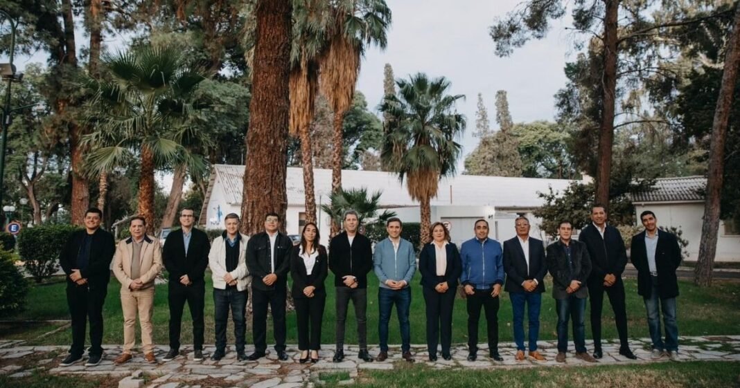 El peronismo sanjuanino no para: viene un segundo round con los 13 intendentes del PJ