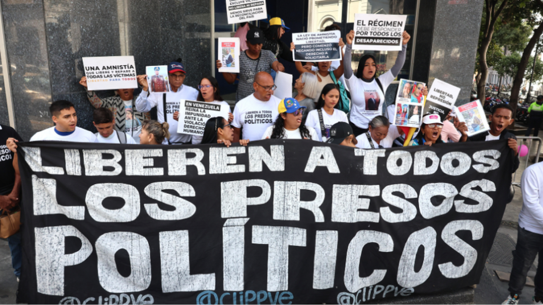 Venezuela liberó a 690 presos políticos desde enero: el detalle que cambia todo