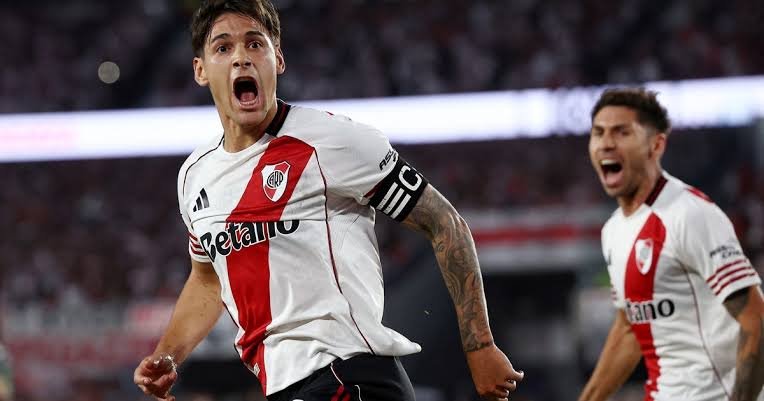 River visita al líder Independiente Rivadavia en un lunes cargado de fútbol