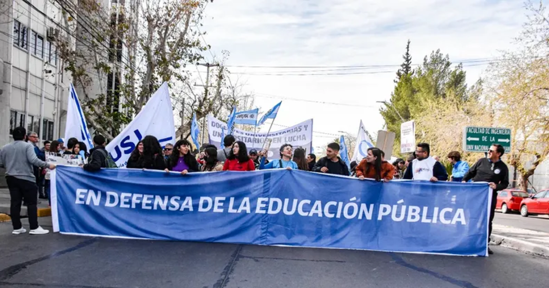 Paro en la UNSJ con colegios incluidos: se anuncian dos medidas de fuerza más y prometen ser largas