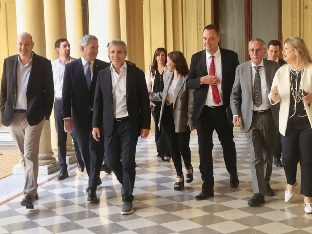 El Gobierno avanzará en la reducción de gastos de cada ministerio y ya fijó fecha para concretarlo