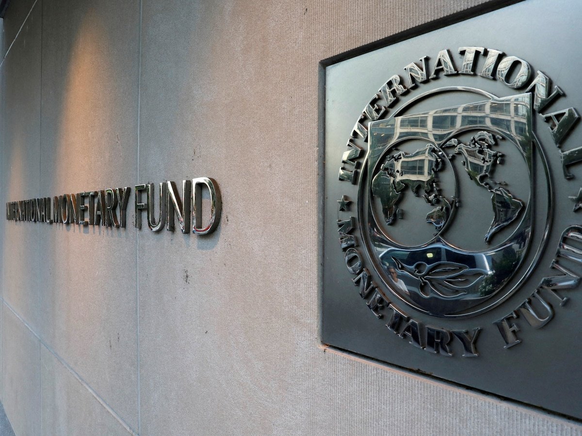 El FMI le bajó el pulgar a la Argentina: recortó el crecimiento y proyecta más inflación