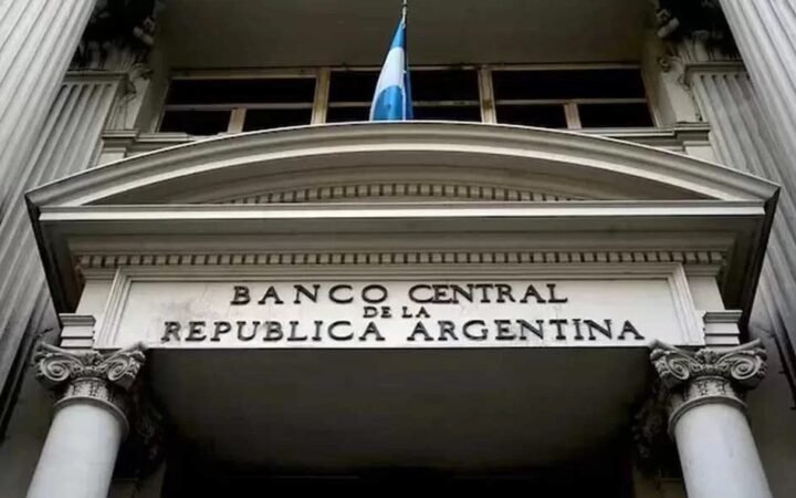 El BCRA lleva 96 ruedas compradoras y ya acumuló US$9.681 millones en 2026