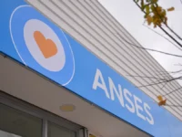 ANSES paga hoy: quiénes cobran el 26 de mayo y cuánto