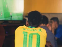Neymar arrancó diferenciado y Brasil tiembla antes del Mundial