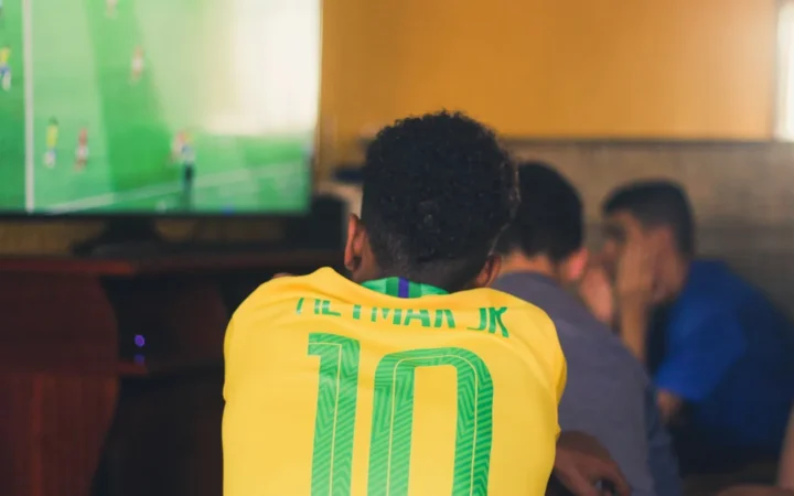 Neymar arrancó diferenciado y Brasil tiembla antes del Mundial