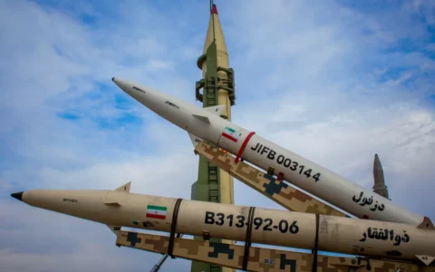 Trump postergó su «decisión final» sobre el acuerdo nuclear con Irán