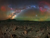 Un sanjuanino fotografió Ischigualasto bajo la Vía Láctea y parece otro planeta