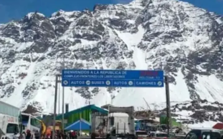 Chile denuncia condiciones «precarias y peligrosas» en la aduana argentina del Cristo Redentor