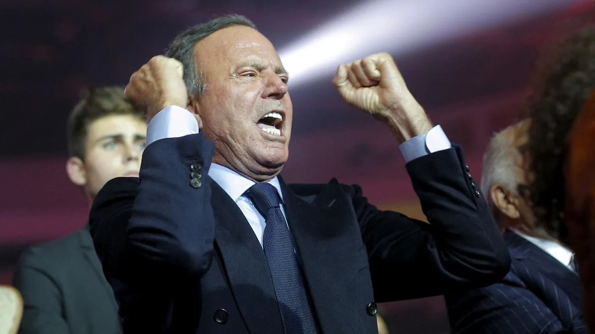 Julio Iglesias gana en la Justicia: la Fiscalía deberá entregarle la denuncia archivada