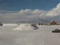 Milei aprobó $1.166 millones para duplicar producción de litio en Jujuy