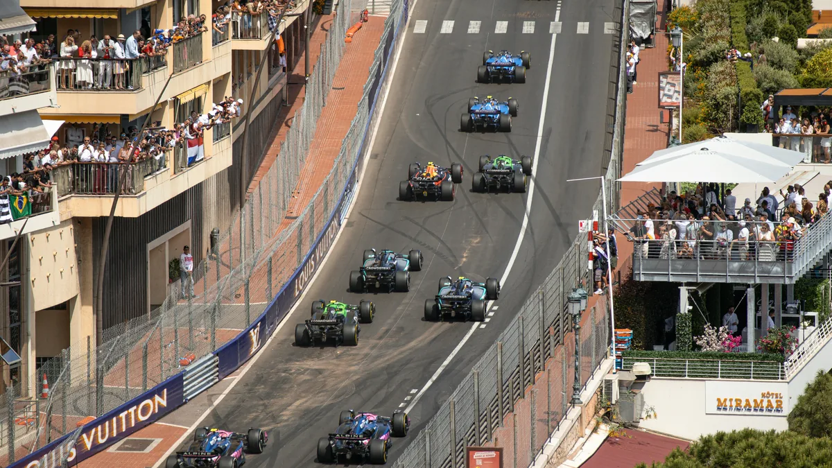 Colapinto en el medio: cómo Hulkenberg arruinó la carrera de Sainz en Mónaco