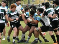 Universitario dio vuelta el partido en Pocito y escapó de la reválida