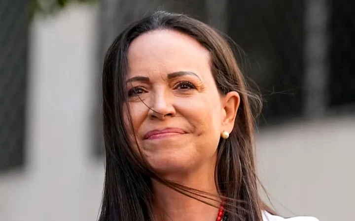María Corina Machado volvió a Venezuela tras un año de exilio: «Estoy aquí»