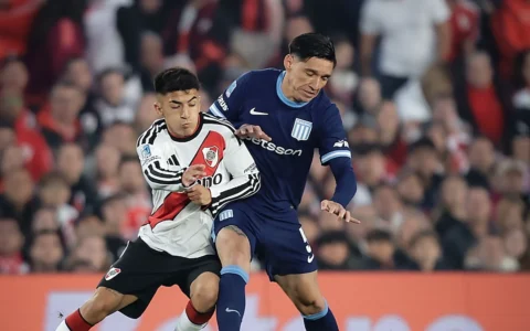 River le ganó 1-0 a Racing en el Monumental con gol de Lautaro Rivero