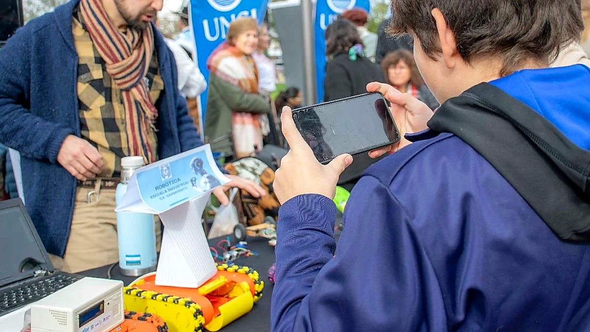 La UNSJ lleva ciencia, música y talleres gratis a Caucete este viernes