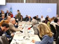 El Gobierno quiere votar la ley de Malvinas el 12 de noviembre pero aún le faltan votos