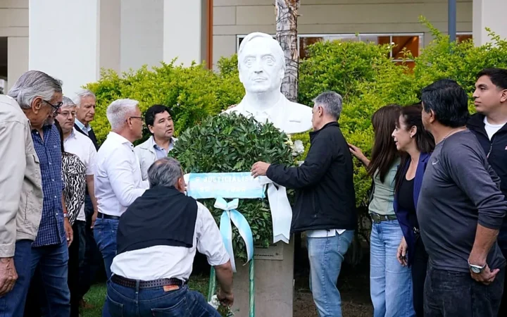 El PJ sanjuanino homenajeó a Kirchner y las fotos dijeron todo