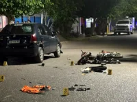 Murió el motociclista que chocó en Rawson y la cámara de seguridad es clave