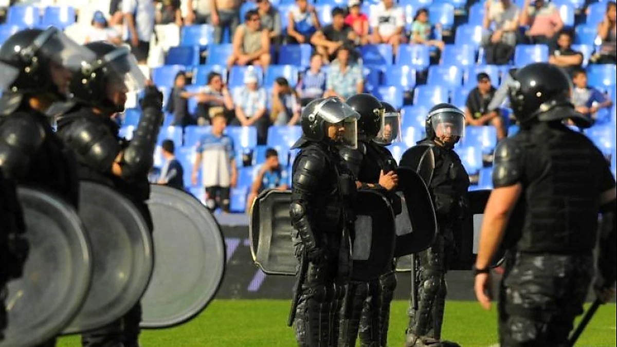 Las finales del fútbol sanjuanino se caen del fin de semana largo