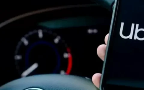 Robaron a dos choferes de Uber en el mismo día y ya hay tres detenidos