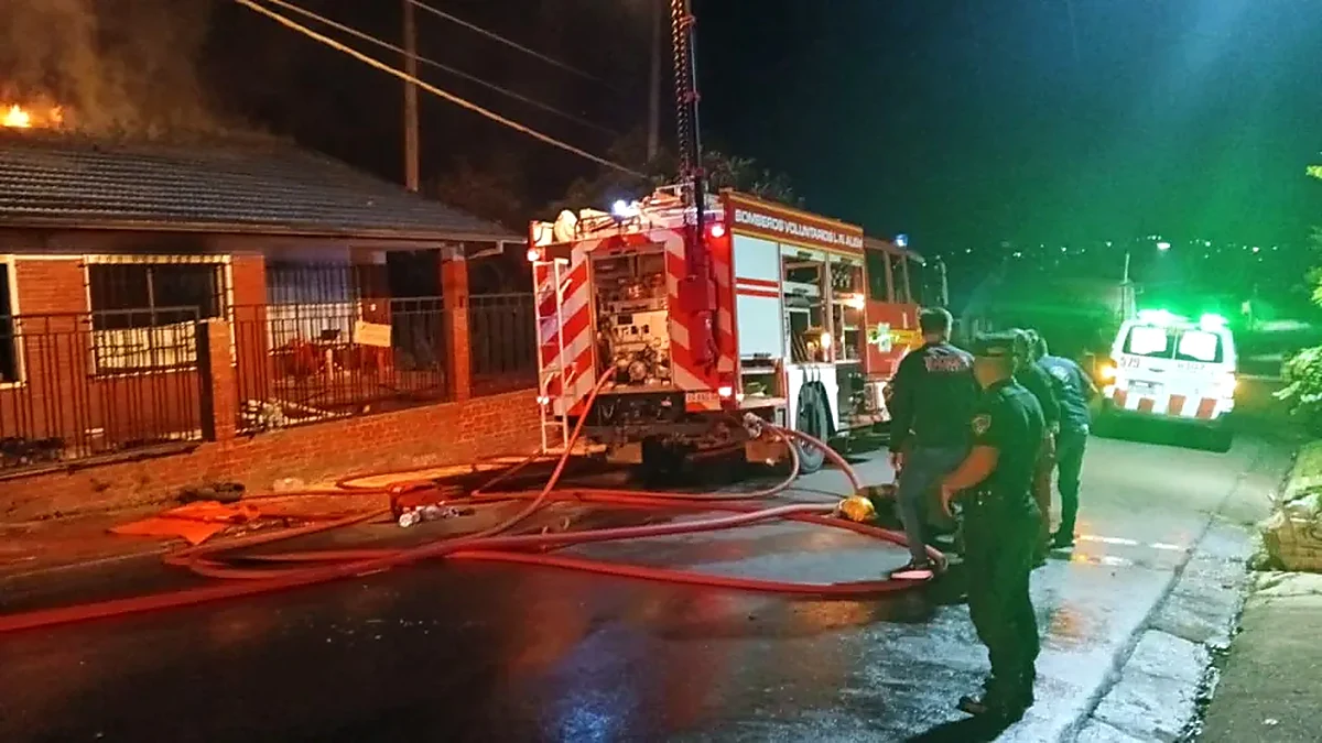 Un hombre murió atrapado en el incendio de su casa en Alem