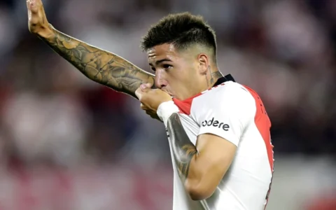 Enzo prometió volver a River y se hará cargo del archivo