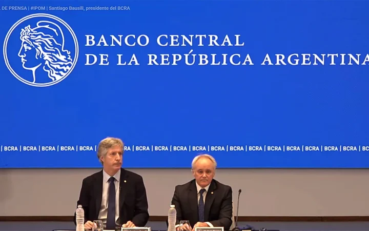 El jefe del BCRA explicó qué pasa si hay corrida antes de las elecciones
