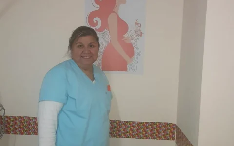 La enfermera de Rawson que tiene 25 ahijados y nunca cobró una consulta