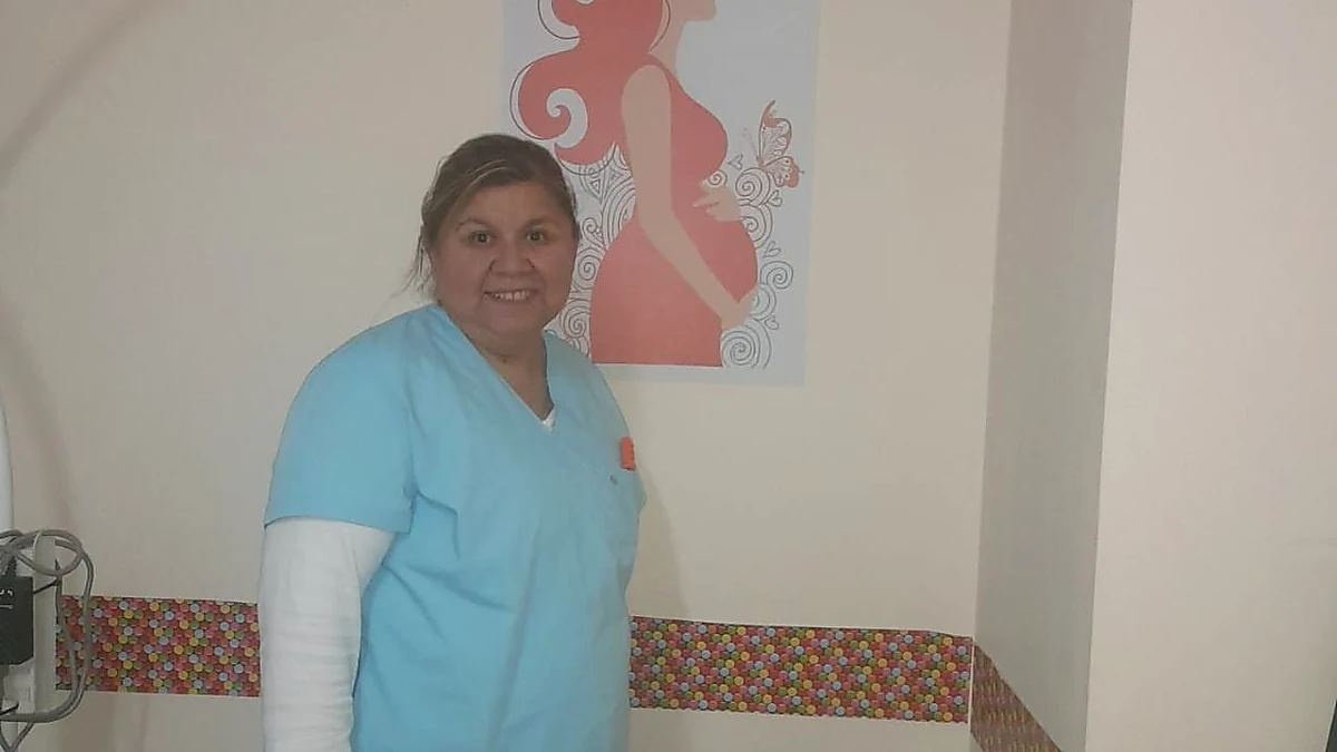 La enfermera de Rawson que tiene 25 ahijados y nunca cobró una consulta