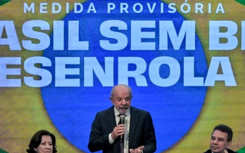 Lula prohibió las apuestas online y los supermercados no dan abasto